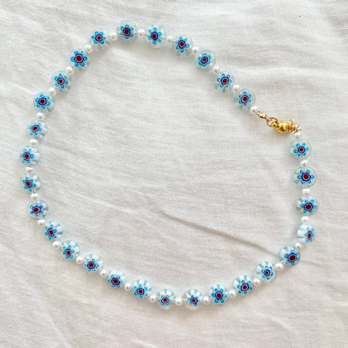 Hippie blue